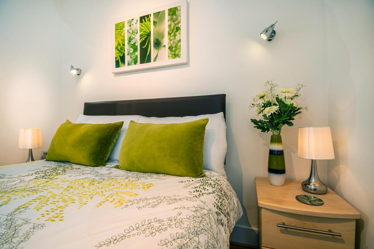 The Richmond Bed And Breakfast - Adults Only 섕클린 외부 사진